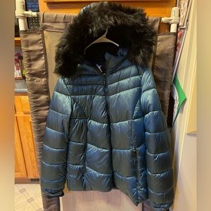 Women’s Medium Zeroxposur winter coat. New w/o tags